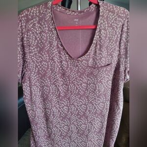 Women's v neck tee 1x